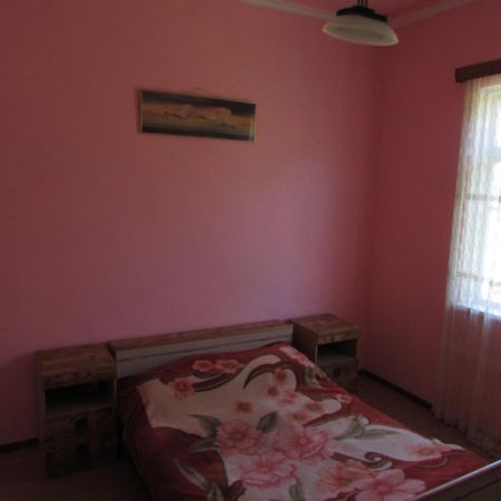 Joni Guest House Batumi Exterior photo